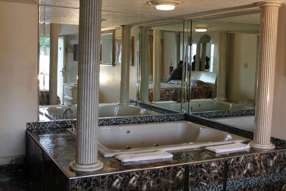 Presidential Inn And Suites Lyons Buitenkant foto
