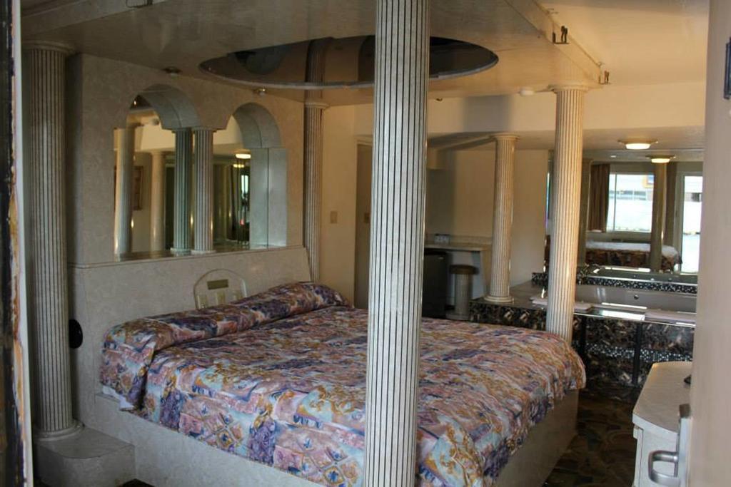 Presidential Inn And Suites Lyons Buitenkant foto